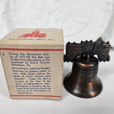 LOT 37: Multiple Family Crests, 3 Fenton Bicentennial Commemorative Plates, Miniature Liberty Bell, Pictorial History of the Great Civil...