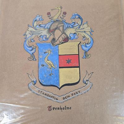 LOT 37: Multiple Family Crests, 3 Fenton Bicentennial Commemorative Plates, Miniature Liberty Bell, Pictorial History of the Great Civil...