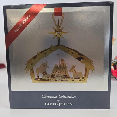 LOT 38: Vintage National No. 7W Christmas Tree Holder, Christmas Ball Ornaments from The Corning Collection, Georg Jensen Special Edition...