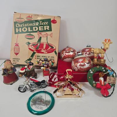 LOT 38: Vintage National No. 7W Christmas Tree Holder, Christmas Ball Ornaments from The Corning Collection, Georg Jensen Special Edition...