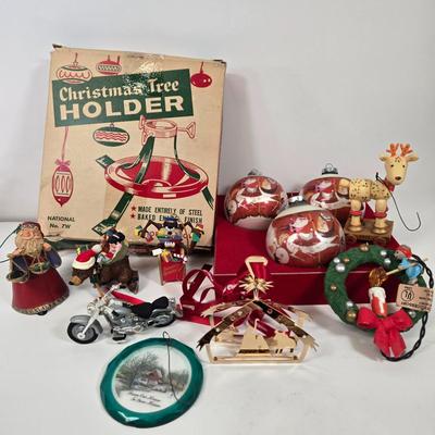 LOT 38: Vintage National No. 7W Christmas Tree Holder, Christmas Ball Ornaments from The Corning Collection, Georg Jensen Special Edition...