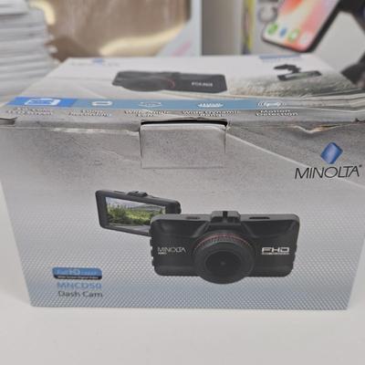 LOT 39: Notebook Travel Surge Protecter, Tech and Go Braided Earphones, Soleus Running Watch, Dashboard Phone Mount, Multiple Screen...