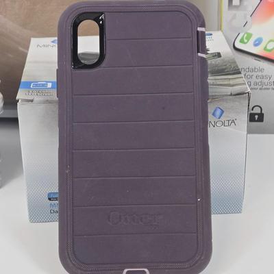 LOT 39: Notebook Travel Surge Protecter, Tech and Go Braided Earphones, Soleus Running Watch, Dashboard Phone Mount, Multiple Screen...