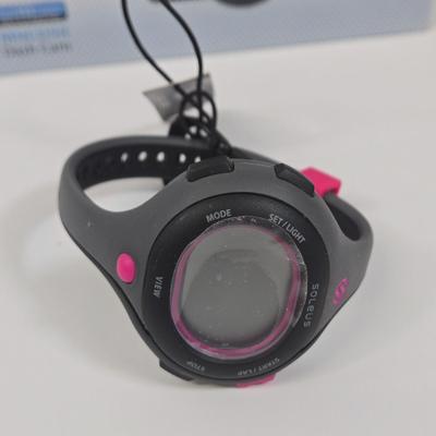 LOT 39: Notebook Travel Surge Protecter, Tech and Go Braided Earphones, Soleus Running Watch, Dashboard Phone Mount, Multiple Screen...