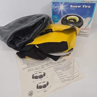 LOT 82: Snow Zone 36-inch Diameter Inflatable Snow Tube and Rubber Bouncing Tube