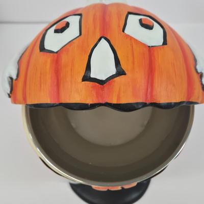 LOT 84: Department 56 Flip Top Ghost Candy Dish 2002 in Original Box