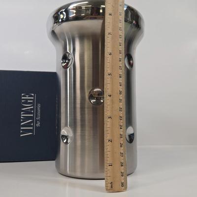 LOT 88: Cristal d'Arques Longchamp Lead Crystal Champagne Flutes & Wine Glasses and Marquis by Waterford Vintage Bar Accessories...