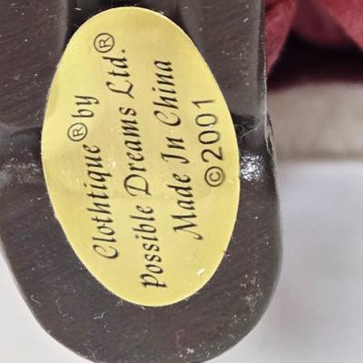 LOT 90: Possible Dreams Clothtique Santa Figurines with Original Boxes