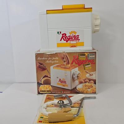 LOT 94: Regina Atlas Marcato Pasta Maker, Ekco Miracle 2-in-1 French Fry Cutter, Vintage 1975*Hirco Rosette And Patty Shell, and Vintage...