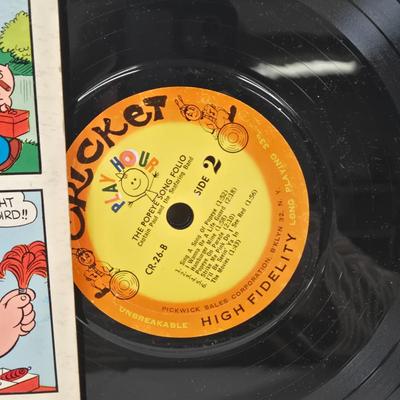 LOT 102: Vintage Power Tronic Solid State Phonograph and Multiple Children's Albums