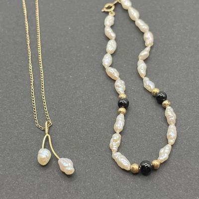 Seed pearl jewelry