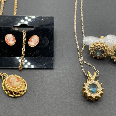 Cameo and blue necklace and earrings sets