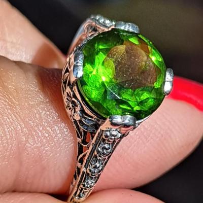 Peridot Ring Sterling Silver