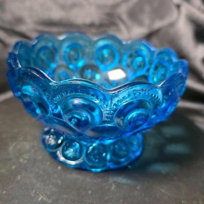 Vintage L.E. Smith “Moon & Stars” Blue Glass Compote Bowl / Candy Dish – Mid-Century Collectible