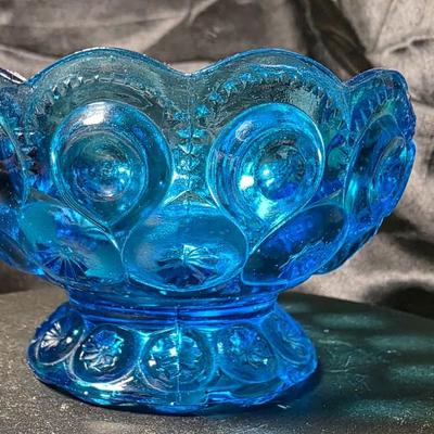 Vintage L.E. Smith “Moon & Stars” Blue Glass Compote Bowl / Candy Dish – Mid-Century Collectible