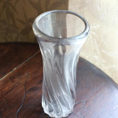 Sale Photo Thumbnail #72: Glass Vase