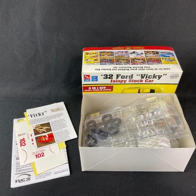 Sale Photo Thumbnail #170