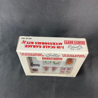 Sale Photo Thumbnail #196