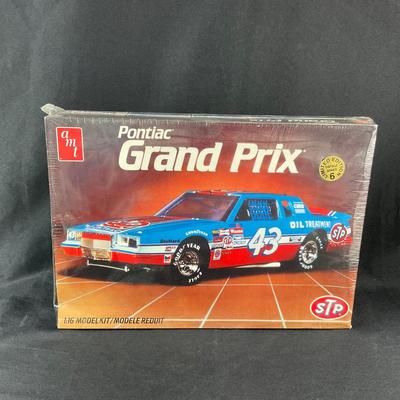 Sale Photo Thumbnail #215