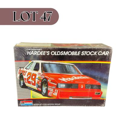 Sale Photo Thumbnail #239