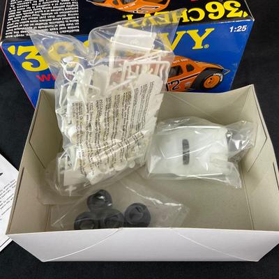 Sale Photo Thumbnail #251