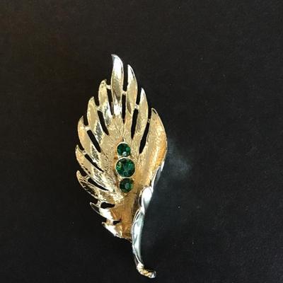 Sale Photo Thumbnail #162: Vintage Gold Tone Fashion Brooch with green Rhinestones Please see attached photos