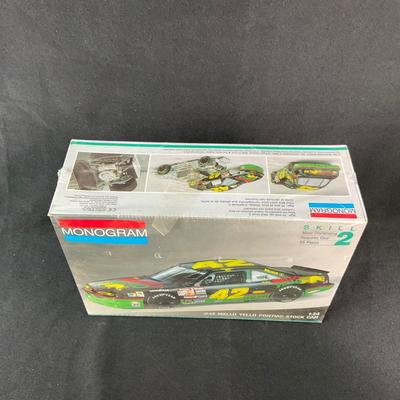 Sale Photo Thumbnail #295