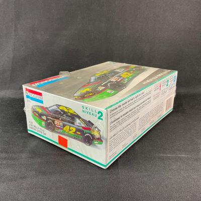 Sale Photo Thumbnail #296