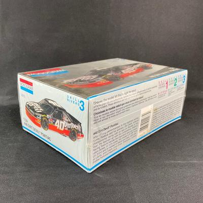 Sale Photo Thumbnail #301