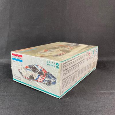 Sale Photo Thumbnail #316