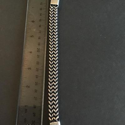 Sale Photo Thumbnail #233: Steve Madden men’s stainless steel chevron link Bracelet with box clasp Please see attached photos