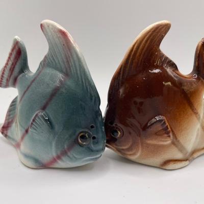 Fish S&P shakers