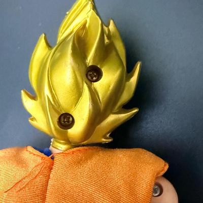Rare Ball Z Super Seiyan Son Goku Full Action Pose Figure c1991