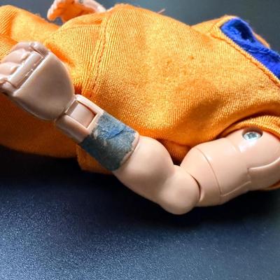 Rare Ball Z Super Seiyan Son Goku Full Action Pose Figure c1991