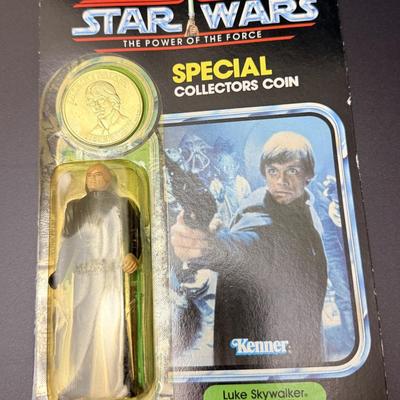 Rare 1984 MOC Kenner Star Wars Power of the Force Luke Skywalker - Sealed with Coin!