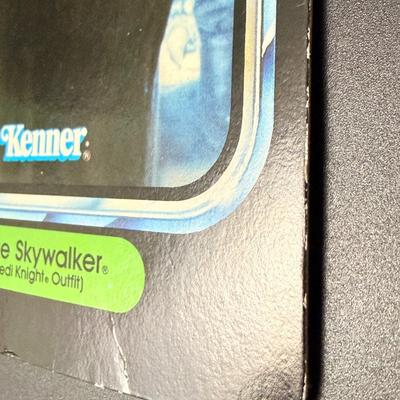 Rare 1984 MOC Kenner Star Wars Power of the Force Luke Skywalker - Sealed with Coin!