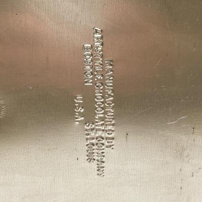 Art style chocolate tin