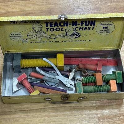The American teach and fun tool chest