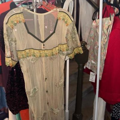 Sale Photo Thumbnail #92