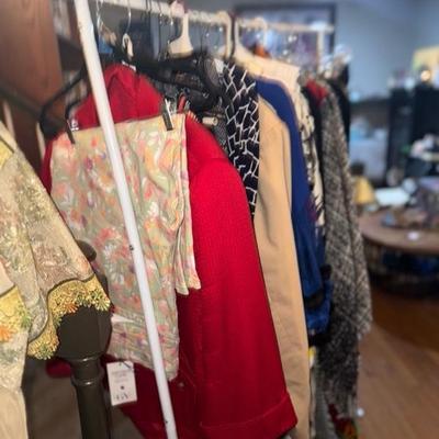 Sale Photo Thumbnail #97