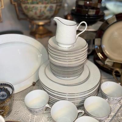 Sale Photo Thumbnail #32