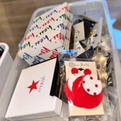 Sale Photo Thumbnail #239