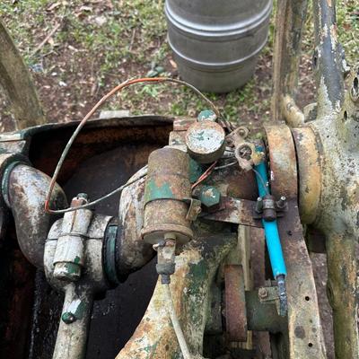 Large Antique Hit & Miss Stationary Engine