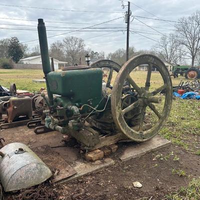 Large Antique Hit & Miss Stationary Engine