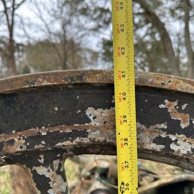 Large Antique Hit & Miss Stationary Engine