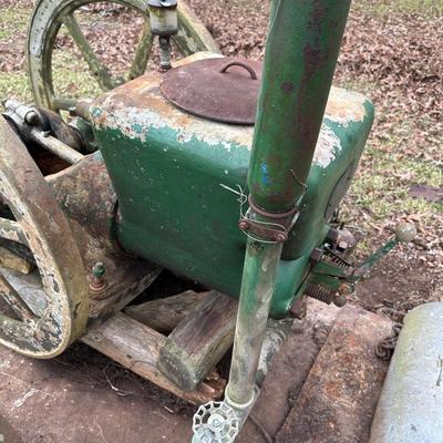 Large Antique Hit & Miss Stationary Engine