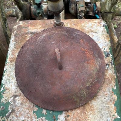 Large Antique Hit & Miss Stationary Engine