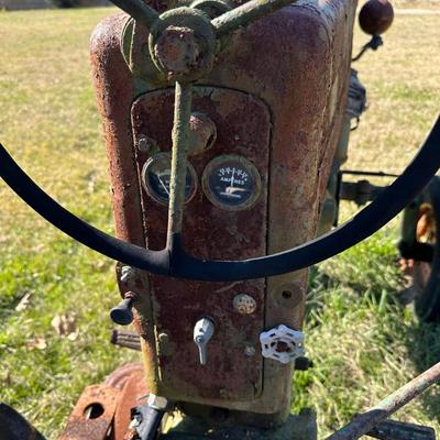 Vintage John Deere Model 40-S Tractor – Complete, Patina, Farm Find