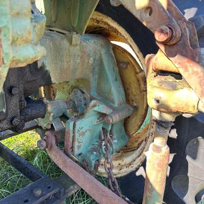 Vintage John Deere Model 40-S Tractor – Complete, Patina, Farm Find