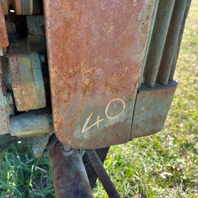 Vintage John Deere Model 40-S Tractor – Complete, Patina, Farm Find